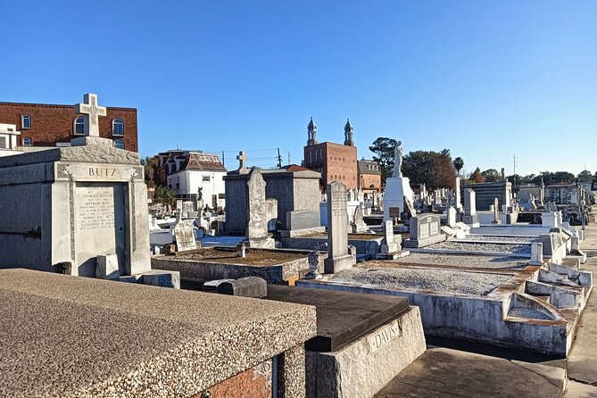 5 Cemeteries of New Orleans - Anne Rice's & other famous graves - Metairie Cemetery and Anne Rice’s grave