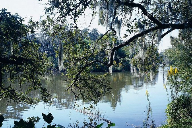 A Walk in the Park: City Park New Orleans Audio Tour - The Botanical Garden and a WPA Story