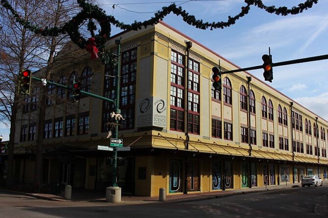 Amazing Scavenger Hunt: Lafayette In Full Bloom - What Lafayette In Full Bloom actually is