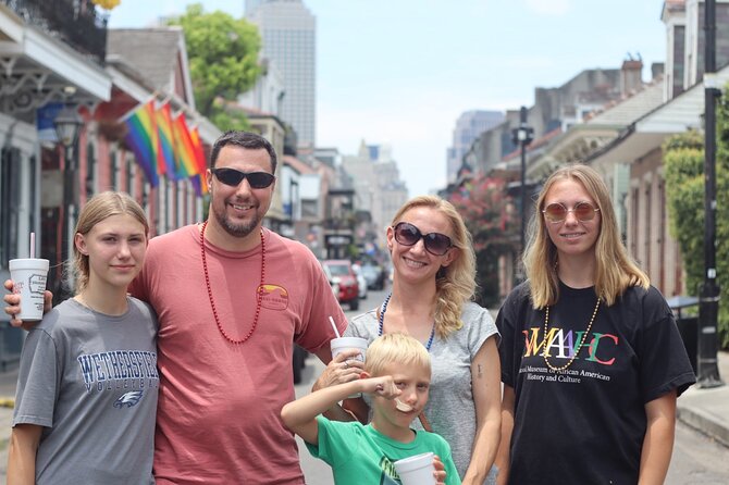 Citywide Driving Tour with Local Jazz Musician - The Garden District puts the city’s style on display