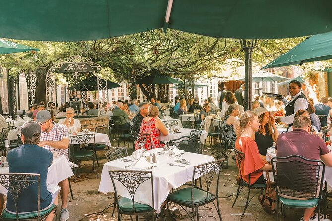 Court of Two Sisters Live Jazz Brunch Buffet with Mimosa - How the two-hour meal unfolds