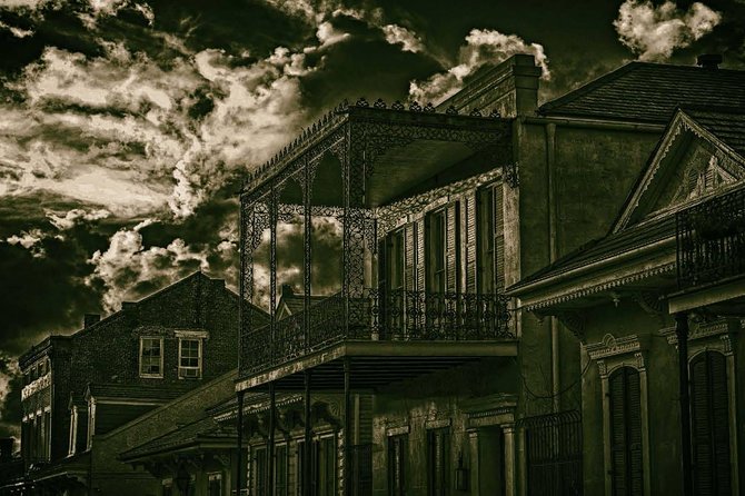 Dark History Tour In New Orleans - St. Louis Cathedral and the weight of old institutions