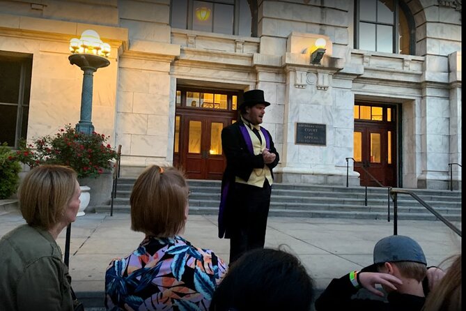 Eras of New Orleans: A History Lover's Walking Tour - Madame John’s Legacy and the details of New Orleans architecture