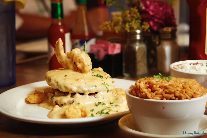 Food Tour of New Orleans Garden District: Group of Nine or Less - Why Magazine Street Makes a Better Food Classroom