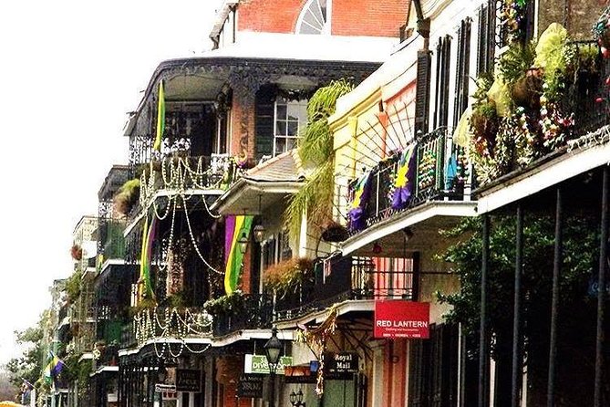 French Quarter Haunted Excursion In New Orleans - Bourbon Street, old scandals, and the first stories