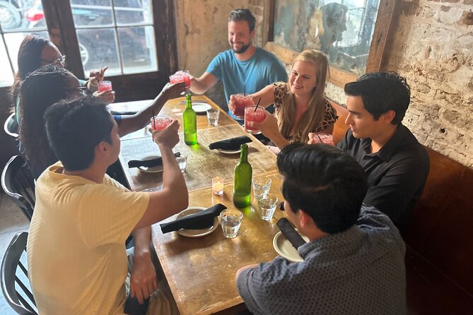French Quarter Small-Group Cocktail and Foodie Crawl - Why the French Quarter setting adds real value