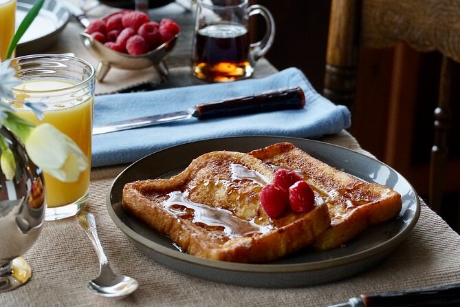 French Quarter Tour With Breakfast Included - Why breakfast is the right start in the French Quarter
