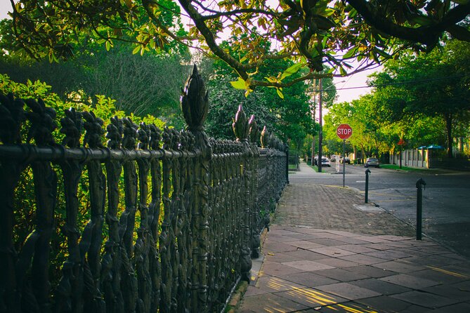 Garden District Secrets and Scandals Tour - Pace, comfort, and who should book