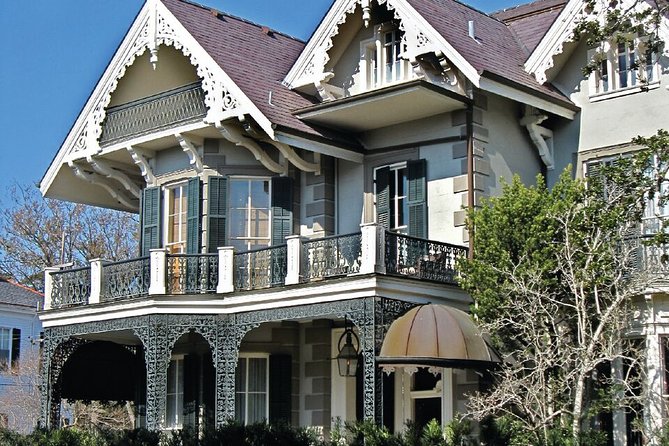 Garden District Walking Tour of New Orleans - Why the Garden District Works So Well on Foot