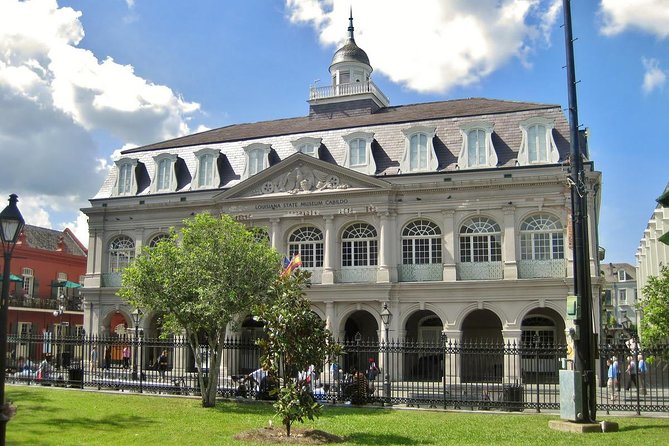 Go City: New Orleans All-Inclusive Pass with Over 25 Attractions - Walk through Jackson Square’s historic buildings