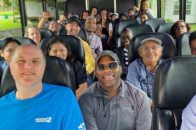 Guided Laura Plantation Tour from New Orleans - A serious look at slavery and unequal lives