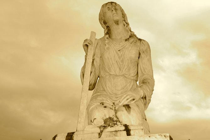 Haunted French Quarter Walking Tour in New Orleans - What the $25 price really buys you