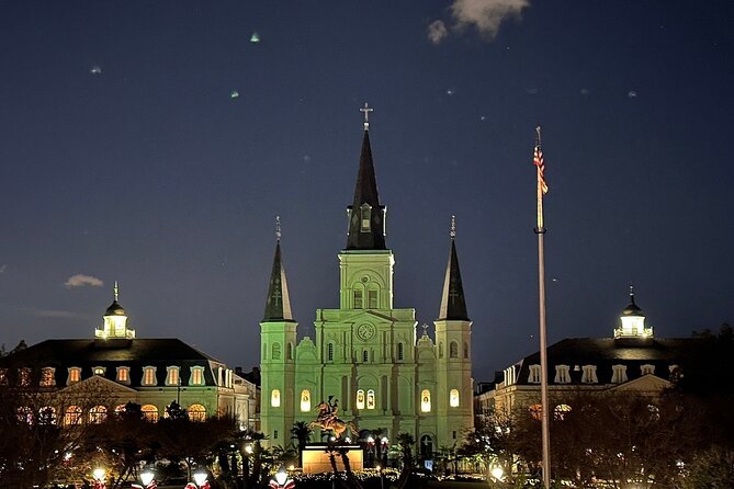 Haunted New Orleans French Quarter Ghost Tour with Local Guide - LaLaurie Mansion and difficult New Orleans history