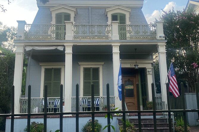 Historic Carrollton Neighborhood Walking Tour - Carrollton’s changing identity, from resort to city neighborhood