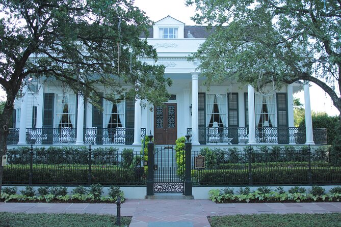 Historic Garden District Walking Tour - Is $35 a fair price?