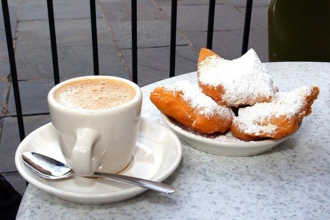La Vie NOLA: Private City Tour of New Orleans - Audubon Park and the Uptown university area