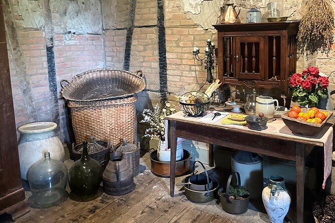 Laura Plantation Half-Day Tour from New Orleans - Inside Laura Plantation: 75 minutes of guided history