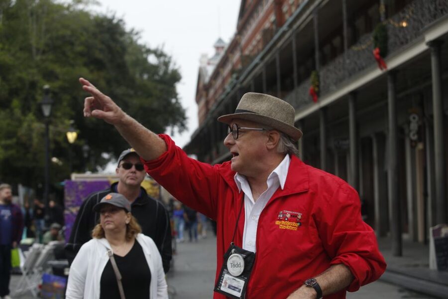 New Orleans: 2 or 3 Day Hop-On Hop-Off Bus with Walking Tour - The National WWII Museum and Magazine Street