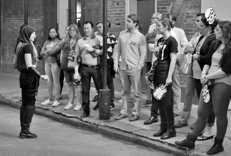 New Orleans: 5 in 1 Ghost & Mystery Evening Tour - Why the guide matters more than the exact route