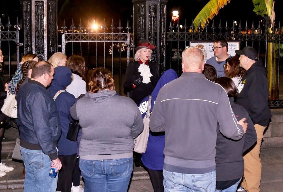 New Orleans: 5 in 1 Ghost & Mystery Evening Tour - Weather, crowds, and practical preparation