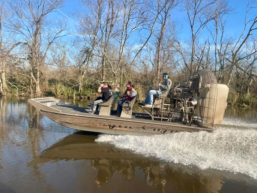 New Orleans: 6 Passenger Premium Airboat Swamp Tour - A relaxed route, not a nonstop thrill ride