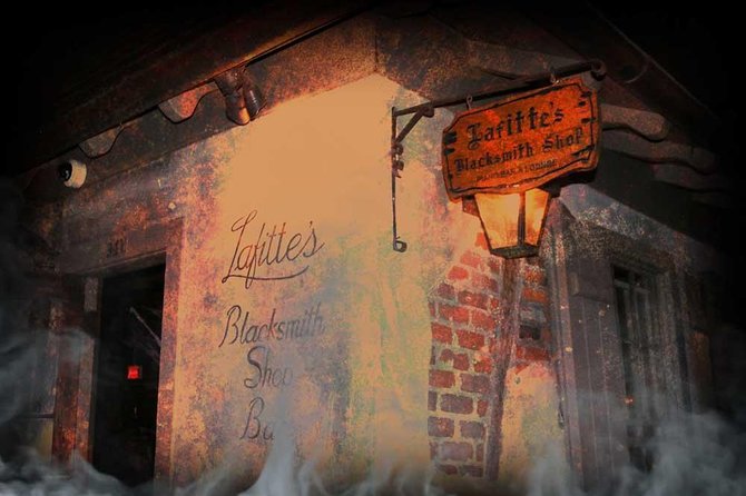 New Orleans Adults-Only Ghost, Voodoo and Vampire Tour - Stop one: the city’s most infamous vampire