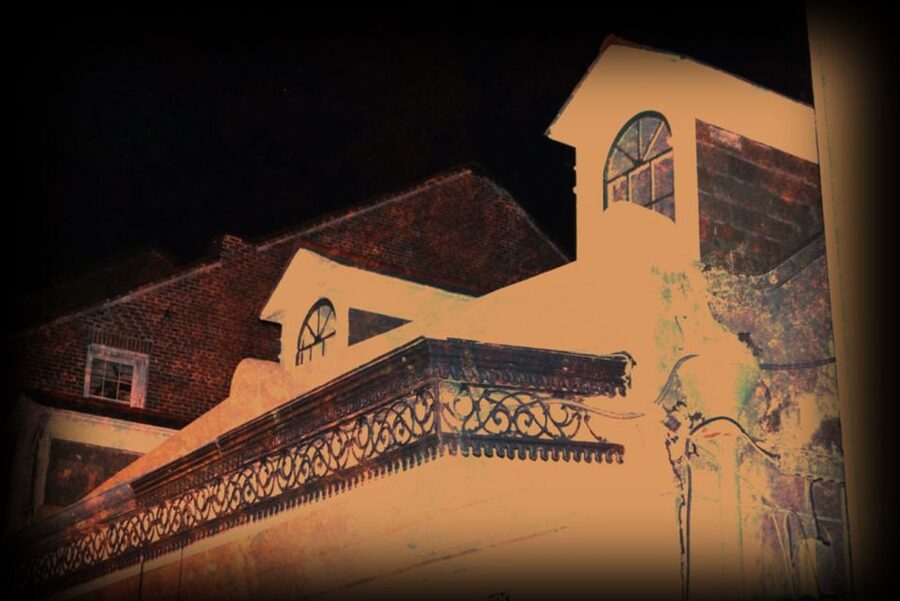 New Orleans: Adults Only Haunted Ghost Tour - Ninety minutes through the French Quarter