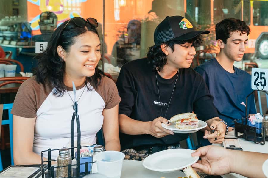 New Orleans: Beloved Bites & Famous Dishes Food Tour - Po’boys, muffulettas, and substantial samples