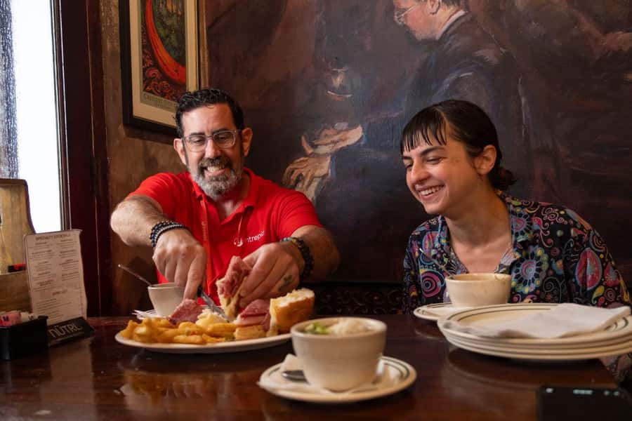 New Orleans: Beloved Bites & Famous Dishes Food Tour - Meeting at Jackson Square