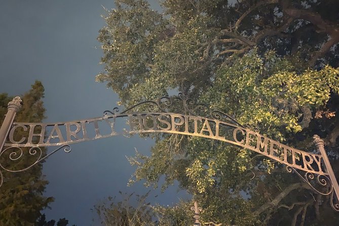 New Orleans Cemetery and Paranormal Investigation Bus Tour - How the paranormal investigation works