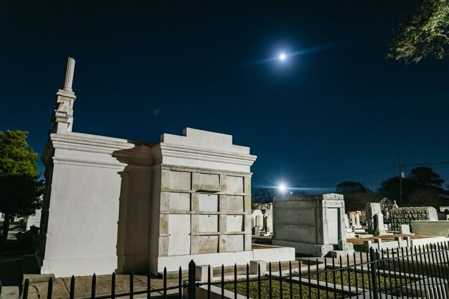 New Orleans: Cemetery Bus Tour At Dark with Exclusive Access - What the EMF session is really like