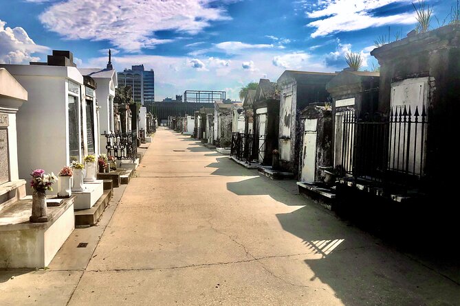 New Orleans Cemetery Walking Tour - Heat, pavement, and the practical side of the walk
