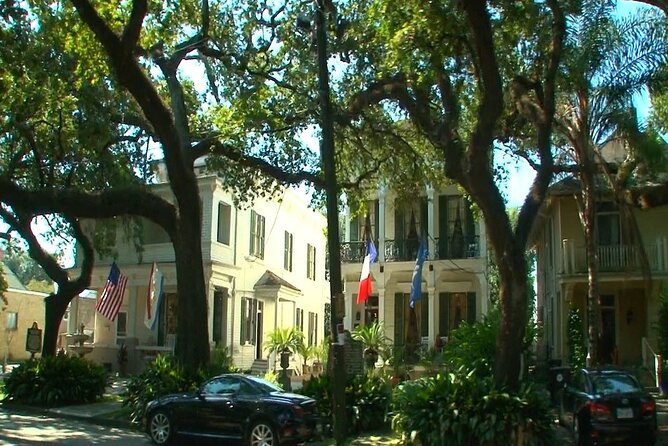 New Orleans City and Cemetery Bus Tour - What the 2-hour-15-minute schedule feels like