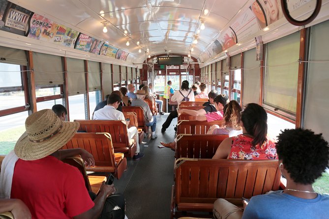 New Orleans City Sightseeing Hop-On Hop-Off Bus Tour - Who should book this New Orleans bus tour?