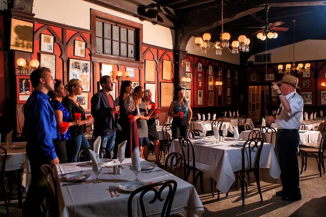 New Orleans Cooking Class and Cocktail Walking Tour - Room size and seating: the first practical tradeoff