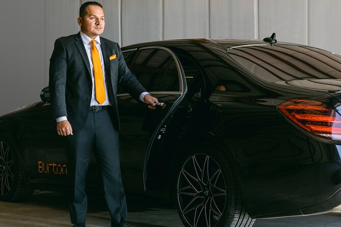New Orleans Departure Chauffeur Driven Transport - What the private vehicle feels like