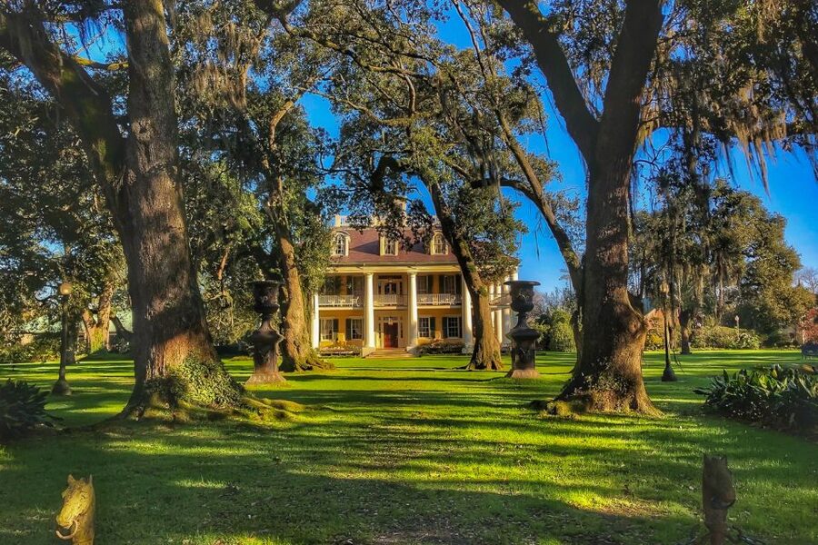 New Orleans: Destrehan Plantation, Houmas House & Lunch - Destrehan Plantation and the 1811 revolt