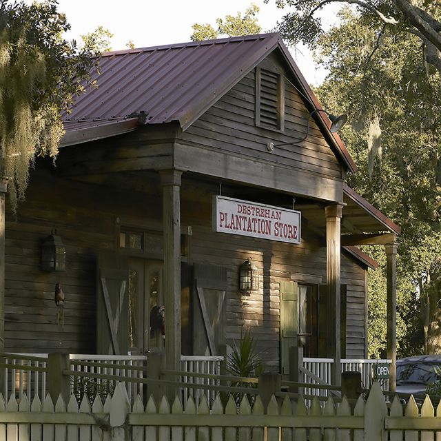 New Orleans: Destrehan Plantation Tour - Inside the house, look beyond the furnishings