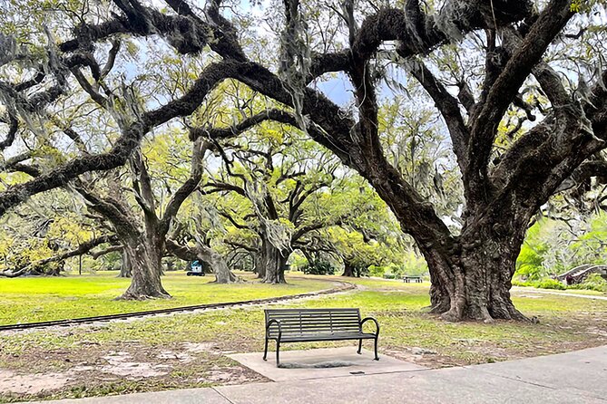 New Orleans Driving Tour with Bayou St. John, City Park, Treme - Bayou St. John and the waterway that shaped New Orleans