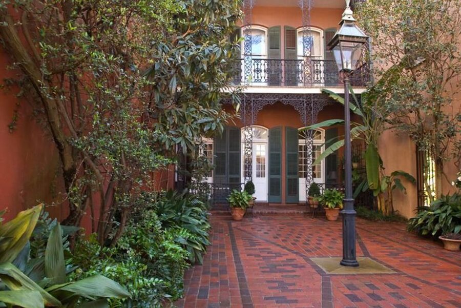 New Orleans: Five-in-One City Walking Tour - LaLaurie Mansion and the darker side of New Orleans