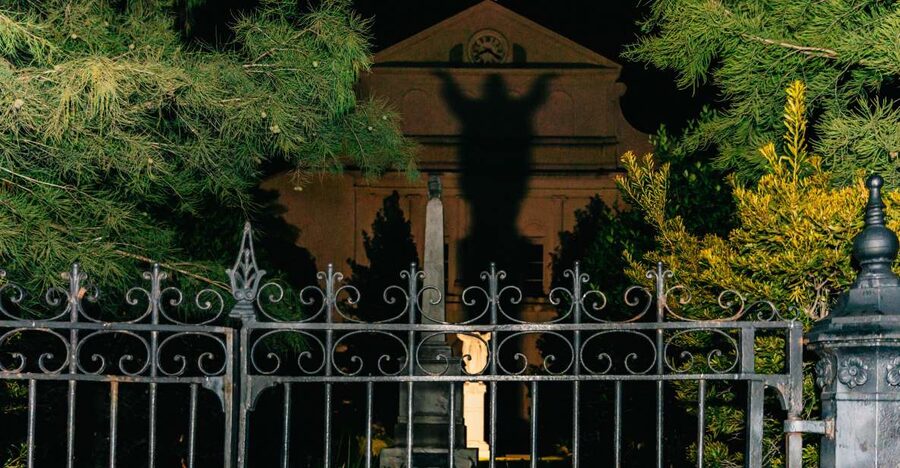 New Orleans: French Quarter Ghost Tour with Interior Visit - Why the private interior visit changes the tour