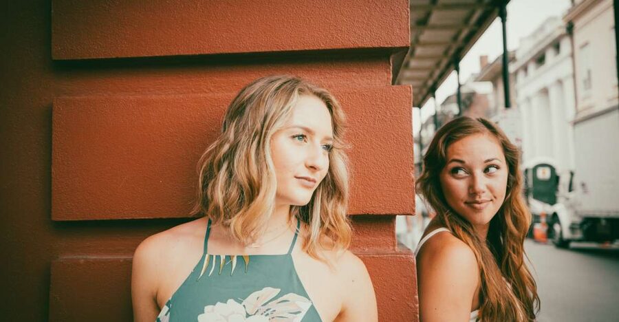 New Orleans: French Quarter Photo Shoot and Walking Tour - Private or shared: choosing the right format