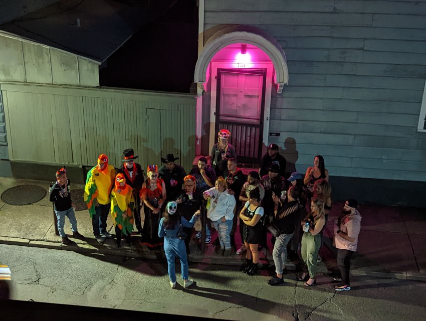 New Orleans: French Quarter, Witches, Voodoo, & Ghost Tour - Why this French Quarter tour feels different