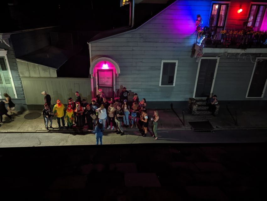 New Orleans: French Quarter, Witches, Voodoo, & Ghost Tour - How the guides shape the evening