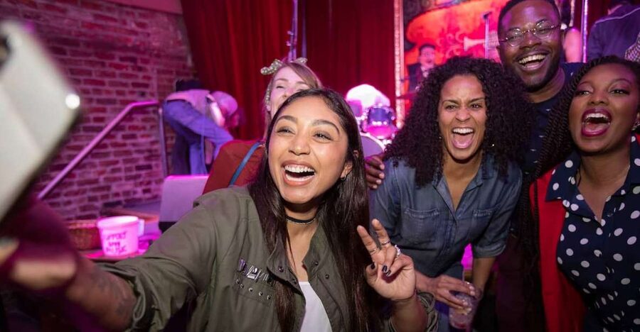 New Orleans: Frenchmen Street VIP Live Music Pub Crawl - Why Frenchmen Street works better with a guide