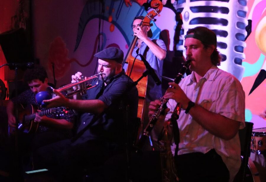 New Orleans: Frenchmen Street VIP Live Music Pub Crawl - The drawbacks you should plan around