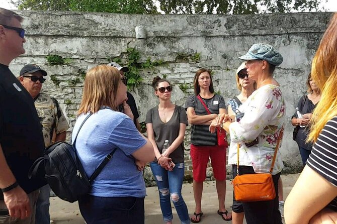 New Orleans' Garden District 2 Hour Walking Tour (Small Group) - Ending at Commander’s Palace