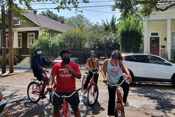 New Orleans Garden District and Cemetery Bike Tour - Why a bicycle works so well in the Garden District
