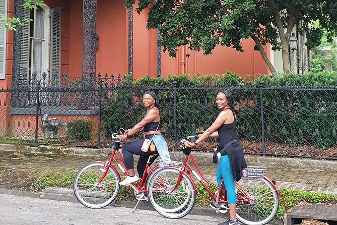 New Orleans Garden District and Cemetery Bike Tour - The Irish Channel and the smaller-scale New Orleans