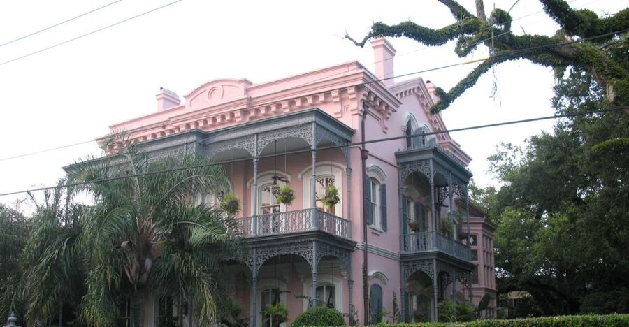 New Orleans: Garden District Walking Tour - Key Points at a Glance